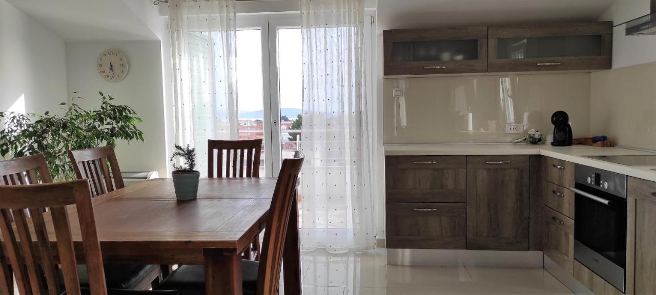 Lux Apartments Vodice Dış mekan fotoğraf