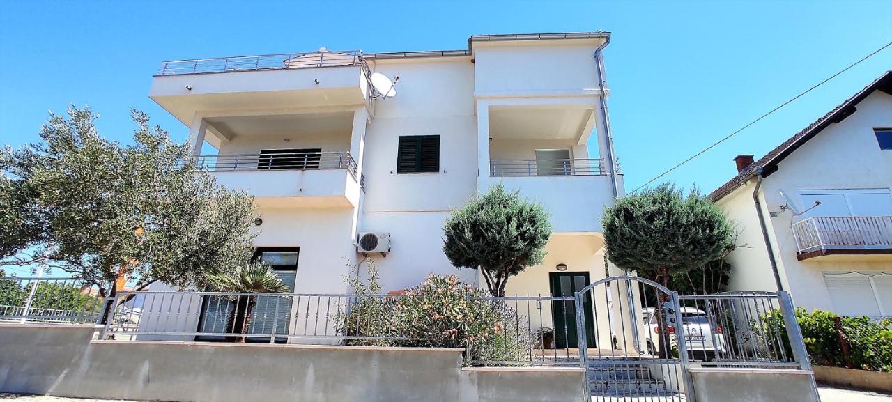 Lux Apartments Vodice Dış mekan fotoğraf