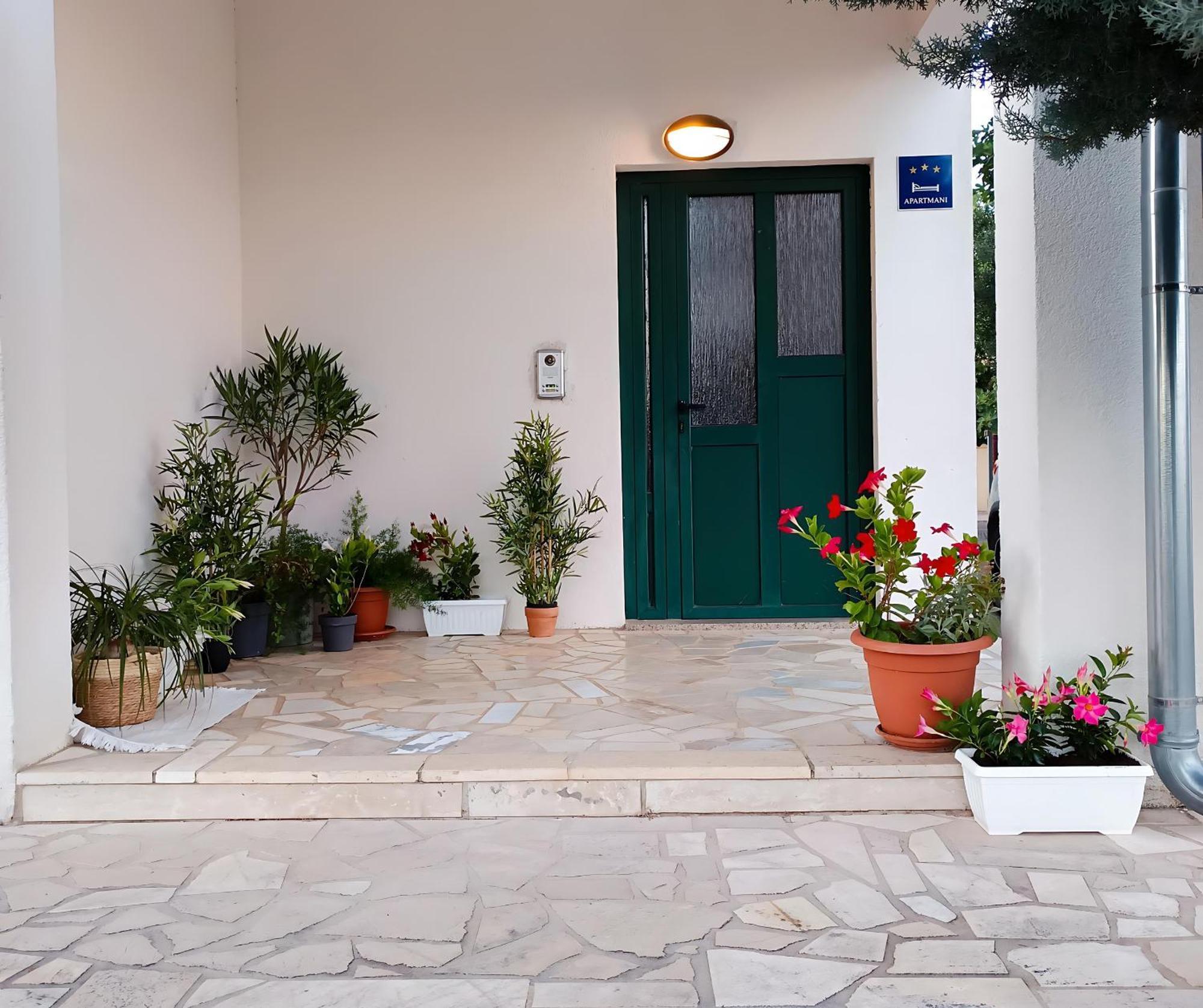 Lux Apartments Vodice Dış mekan fotoğraf
